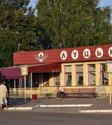 У Луцьку пропонують скерувати приміські автобуси на АС №2