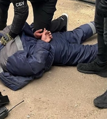 За матеріалами СБУ 15 років тюрми отримав зрадник, який встановив вебкамери біля Миколаївського морпорту, щоб шпигувати за кораблями ЗСУ