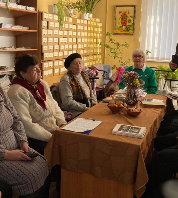 “Читають діти 50+”: мистецький захід у Надвірнянській бібліотеці