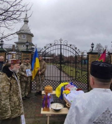 Проблема не в московських попах, а в волиняках, – священник ПЦУ про скандал із похованням воїна на Волині