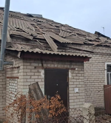 За день Дніпропетровщина пережила понад 30 ворожих атак: є постраждалі та руйнування