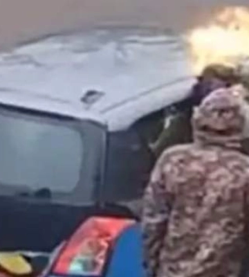 &quot;Выкуривали&quot; водителя: полицейских, попавших на скандальное видео из Вышгорода, отстранили