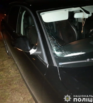 На Львівщині легковик Audi А6 під кермуванням 40-річного чоловіка збив пішохода