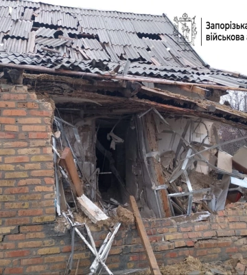 Майже 400 ударів по Запорізькій області: під вогнем 12 населених пунктів, є руйнування