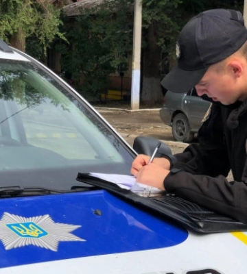 В Одесі у замкненій квартирі знайшли тіло чоловіка