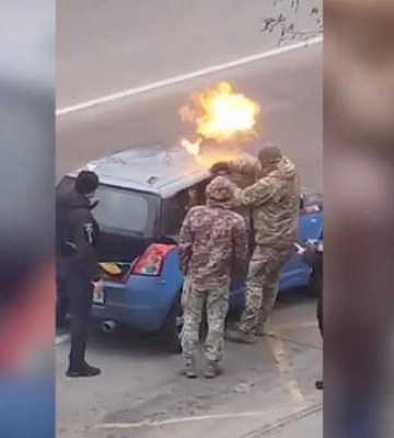 Це випадковість, – чоловік, якого намагалися "викурити" з авто у Вишгороді, розповів про подію