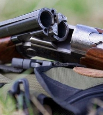 Черкащанин вистрілив із рушниці сусіду у голову і погрожував знайомому