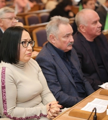 Сесія Кіровоградської обласної ради в обличчях (ФОТО)