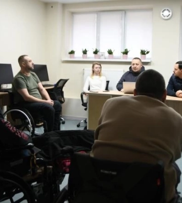 На Рівненщині для ветеранів представили новий навчальний курс IT