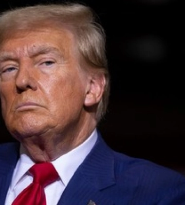 Трамп після зустрічі з Зеленським заявив, що Україна хоче укласти &quot;угоду&quot; з РФ