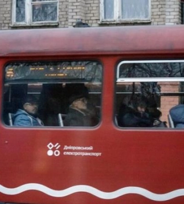 У Дніпрі 8 грудня зміни в русі громадського транспорту через ремонтні роботи