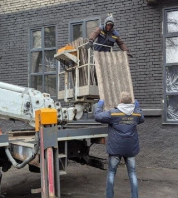 На Дніпропетровщині показали наслідки нічного обстрілу