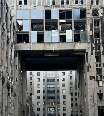 Відомий бізнесмен показав, що залишилося від його офісу після ранкового ракетного удару