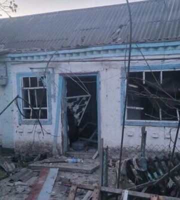 Оккупанты атаковали два района Днепропетровщины: повреждены дома, предприятия, админздание, газопровод и ЛЭП. ФОТОРЕПОРТАЖ