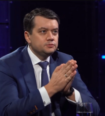 Запрошення до НАТО – це квиток на потяг, який поїде незрозуміло з якого міста, - Дмитро Разумков Запрошення до НАТО – це квиток на потяг, який поїде незрозуміло з якого міста, - Дмитро Разумков