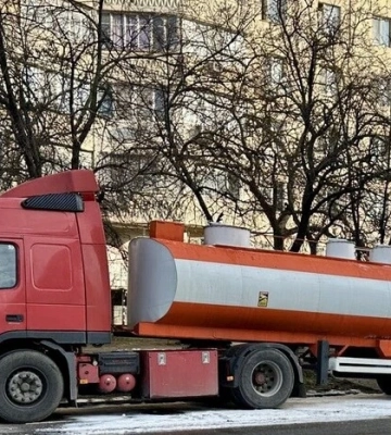 В Одесі чоловік підпалив вантажівку, бо вона закривала краєвид із його вікна
