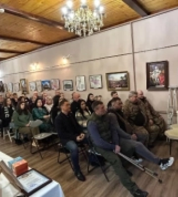 На благодійному аукціоні на у Сарнах зібрали понад 200 тисяч гривень