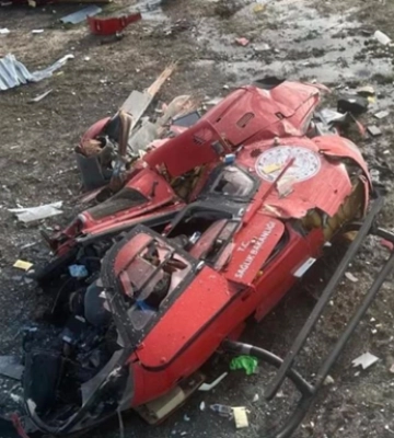 В Турции вертолет скорой помощи врезался в здание больницы