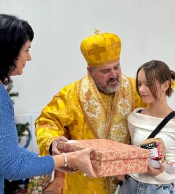 «Святий Миколай, почуй мене»: діти загиблих захисників з Волині отримали подарунки 