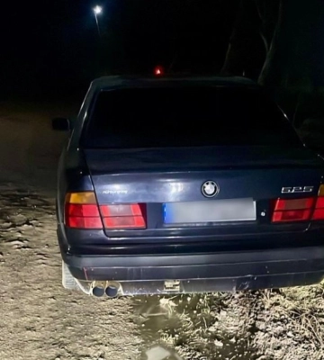 На Закарпатті поліція затримала зловмисника, який намагався через річку переправити до Румунії групу військовозобов’язаних чоловіків