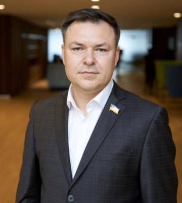 Жодних законопроектів щодо зниження мобілізаційного віку з 25 до 18 років не було і немає – Олександр Завітневич