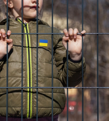 Під час відступу з Херсона росіяни викрали 48 малюків із будинку дитини - Зеленський