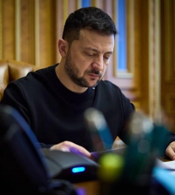 Зеленський провів розмову з президентом Анголи