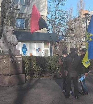У Миколаєві відзначили день народження В'ячеслава Чорновола (ФОТО)