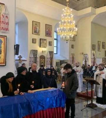 Полтавська громада провела в останню дорогу загиблого Героя