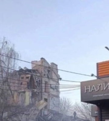 Россияне ударили по Кривому Рогу: раненых достают из-под завалов