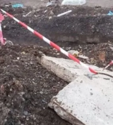 Удар балістичною ракетою по будинку в Кривому Розі: під завалами є люди