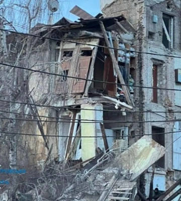 Удар по Кривому Рогу: среди развалин нашли погибшего