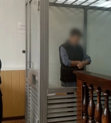 На Одещині судитимуть жінку, яка під час сімейної вечері зарізала сина       