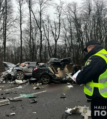 На Вінниччині зіткнулися автівки - четверо загиблих, двоє травмованих