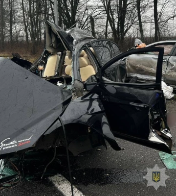 На Вінниччині зіткнулися автівки - четверо загиблих, двоє травмованих