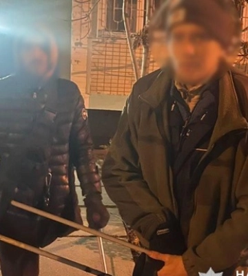 У Києві псевдовійськові просили гроші у перехожих