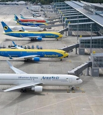 Скільки заробляють директори українських аеропортів під час повномасштабної війни: інфографіка