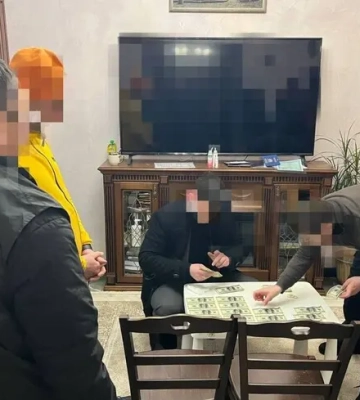 На Львівщині депутат і чиновник вимагали 1,2 млн у підприємця в Святвечір