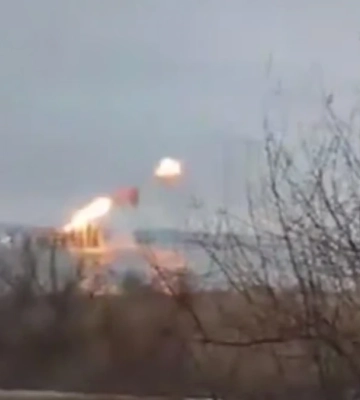 Повітряні Сили показали, як військові зенітної ракетної Херсонської бригади збивають повітряні цілі. ВІДЕО
