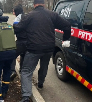 Російський терористи вдарили дроном-камікадзе по Дніпропетровщині: відомо про шістьох поранених
