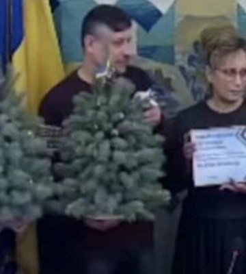 У Полтаві багатодітні родини ВПО отримали ключі від нового житла