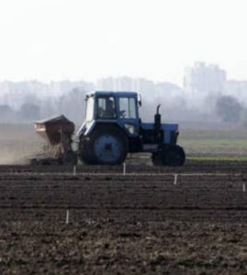 Аграрії отримали майже 880 млн грн компенсації за техніку