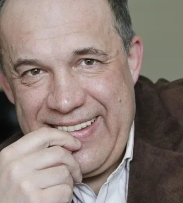Сексистский скандал: в КНУ рассказали, как уволят профессора Василенко