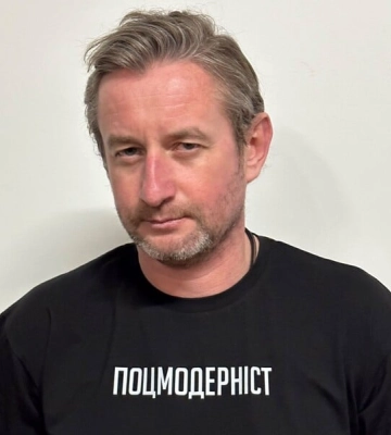 Суд обязал мошенника прочитать роман Жадана &quot;Интернат&quot;. Писатель отреагировал