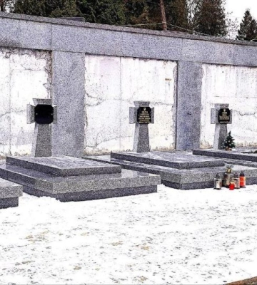 У Львові встановили пам’ятники на могилах учасників національно-визвольного руху