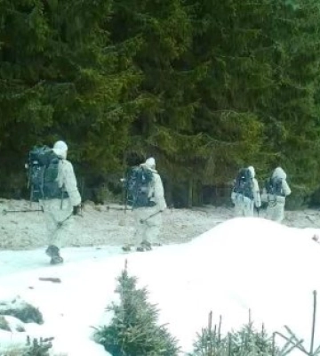 У Чернівецькій області затримали чотирьох замаскованих запоріжців