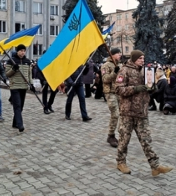 Сумне Різдво: у Ковелі попрощалися з двома захисниками 
