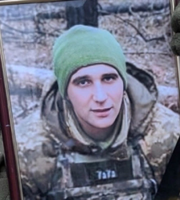 На Волині попрощалися із молодим воїном Іваном Оніщуком 