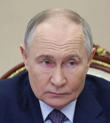 Путін визнав сповільнення економіки РФ