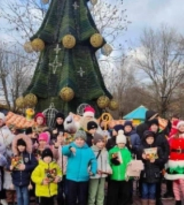 Відпочинок для дітей з Нововоронцовської громади у дендропарку Кропивницького
